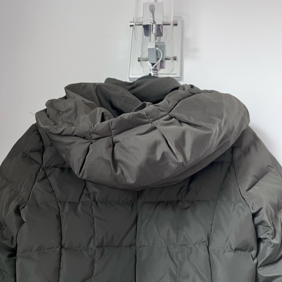 Women's Long Quilted Coat - Olive. Cole Haan  size SP - Picture 8 of 15
